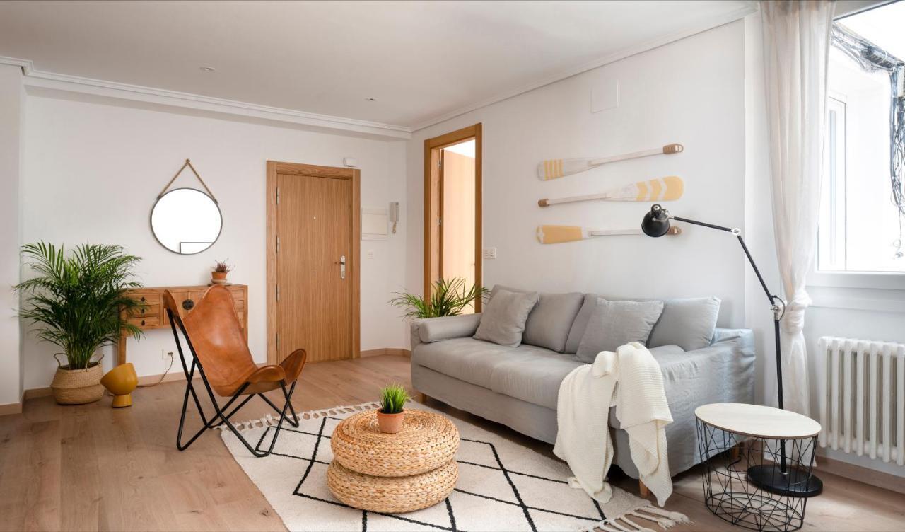 Ferienwohnung Premium Location! Gran Via & Free Parking Bilbao Exterior foto