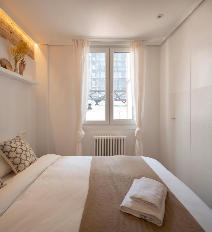 Ferienwohnung Premium Location! Gran Via & Free Parking Bilbao Exterior foto